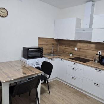 Сдается 1-комнатная квартира, 36 м²