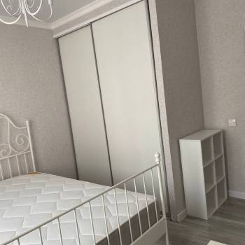 Продается 1-комнатная квартира, 45 м²