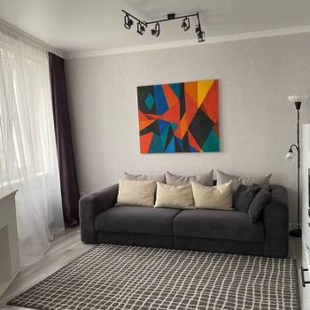 Продается 1-комнатная квартира, 45 м²
