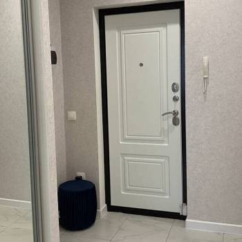 Продается 1-комнатная квартира, 45 м²