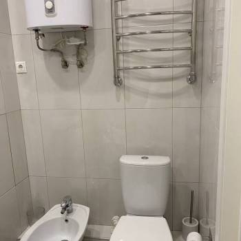 Продается 1-комнатная квартира, 45 м²
