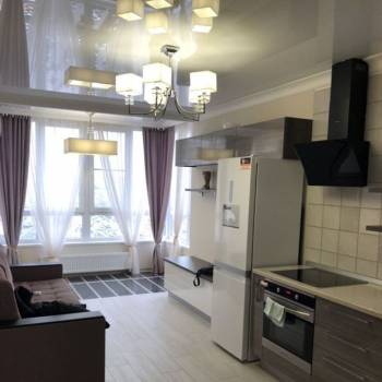 Сдается 2-х комнатная квартира, 80 м²