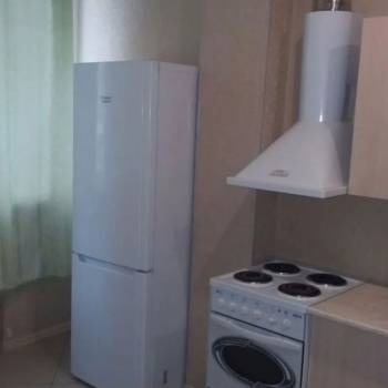 Продается 1-комнатная квартира, 39 м²