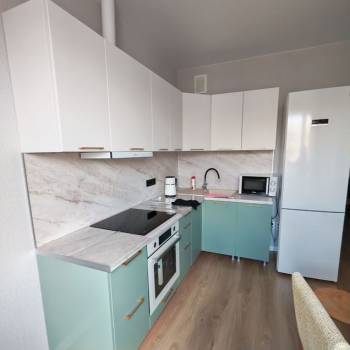 Сдается 2-х комнатная квартира, 63,8 м²