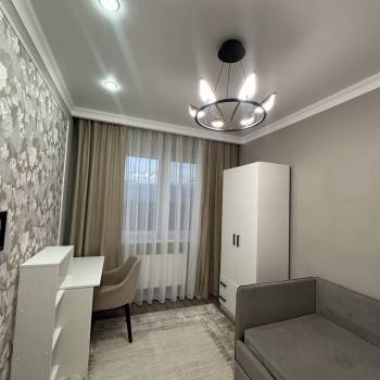 Сдается Многокомнатная квартира, 70 м²
