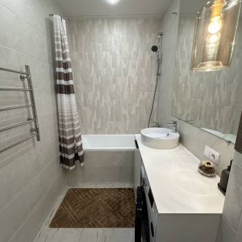 Сдается Многокомнатная квартира, 70 м²
