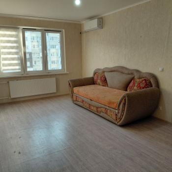 Сдается 1-комнатная квартира, 39,5 м²