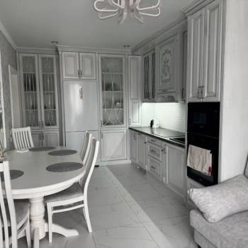 Сдается 2-х комнатная квартира, 61 м²