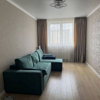 Сдается 2-х комнатная квартира, 61 м²