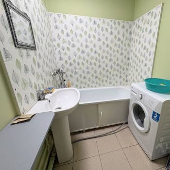 Сдается 1-комнатная квартира, 32 м²