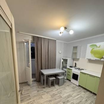 Сдается 1-комнатная квартира, 32 м²