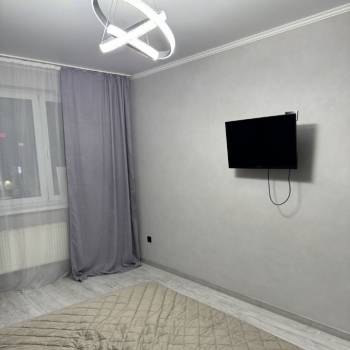 Сдается 1-комнатная квартира, 41 м²