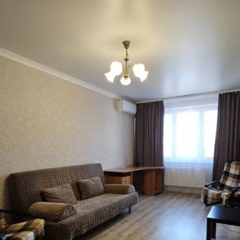 Сдается 1-комнатная квартира, 45 м²