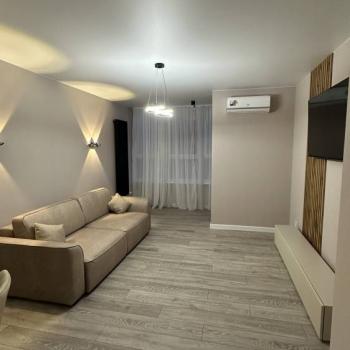 Сдается 1-комнатная квартира, 47 м²