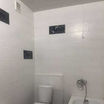 Продается 1-комнатная квартира, 35 м²