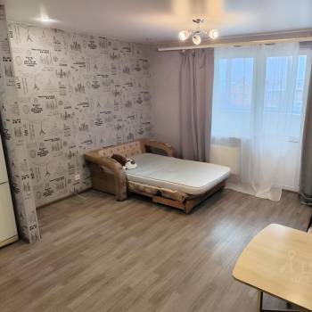 Продается 1-комнатная квартира, 36 м²