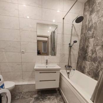 Продается 2-х комнатная квартира, 61,8 м²