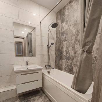 Продается 2-х комнатная квартира, 61,8 м²