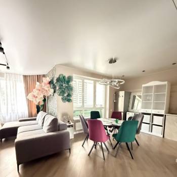 Продается 2-х комнатная квартира, 65 м²