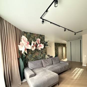 Продается 2-х комнатная квартира, 65 м²