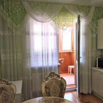 Сдается 2-х комнатная квартира, 65 м²