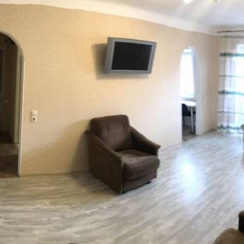 Сдается Многокомнатная квартира, 60 м²