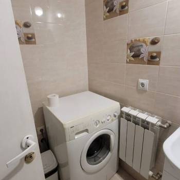 Сдается Многокомнатная квартира, 60 м²