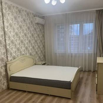 Продается 1-комнатная квартира, 40,9 м²