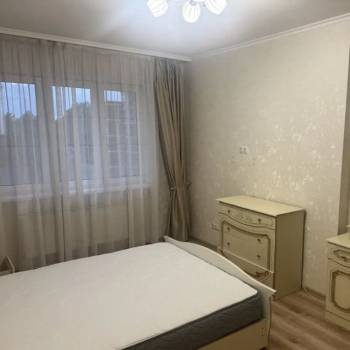 Продается 1-комнатная квартира, 40,9 м²