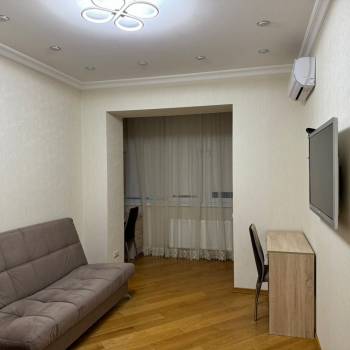 Сдается 2-х комнатная квартира, 60 м²