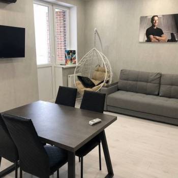 Продается 1-комнатная квартира, 35 м²