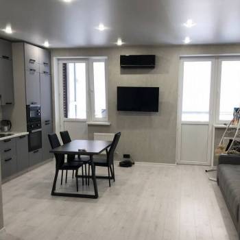 Продается 1-комнатная квартира, 35 м²