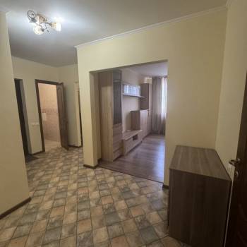 Сдается 2-х комнатная квартира, 60 м²