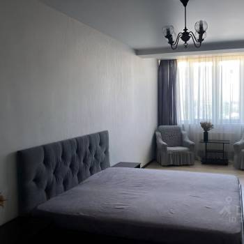 Сдается 1-комнатная квартира, 46 м²