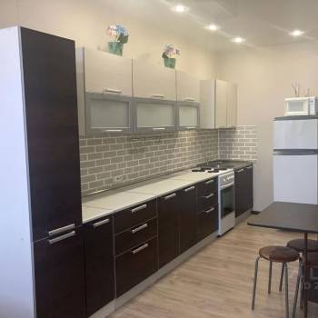 Сдается 1-комнатная квартира, 46 м²