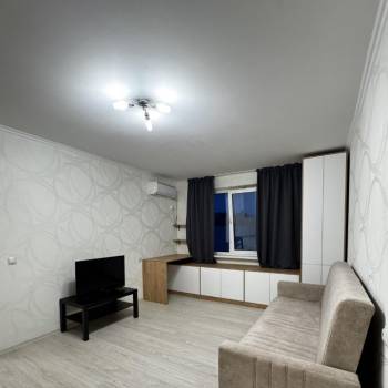Сдается 2-х комнатная квартира, 67 м²