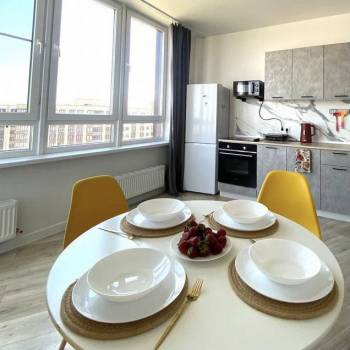Продается 1-комнатная квартира, 63 м²