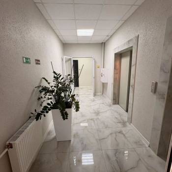Сдается 2-х комнатная квартира, 76,5 м²