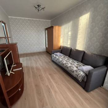 Сдается 1-комнатная квартира, 35 м²