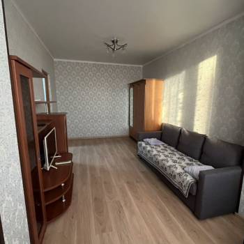 Сдается 1-комнатная квартира, 35 м²