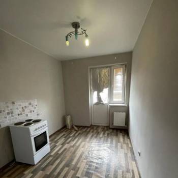 Продается 1-комнатная квартира, 32,6 м²
