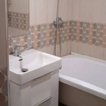 Сдается Многокомнатная квартира, 54,4 м²