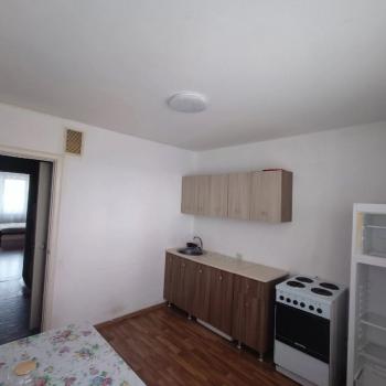 Продается 1-комнатная квартира, 47 м²