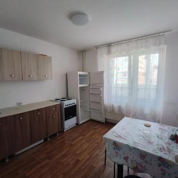 Продается 1-комнатная квартира, 47 м²