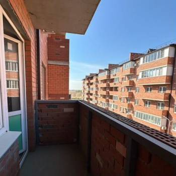 Продается 1-комнатная квартира, 37,3 м²