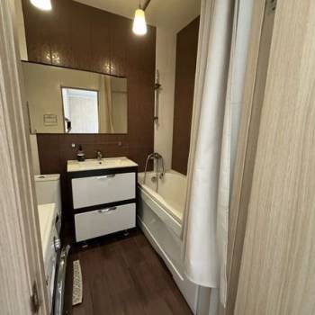 Сдается 1-комнатная квартира, 37 м²