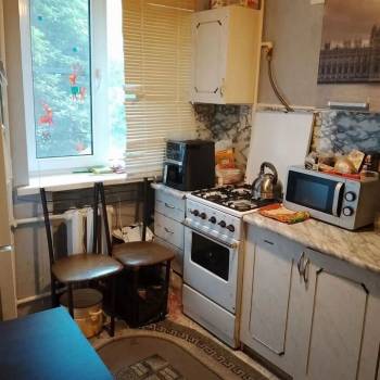 Продается 3-х комнатная квартира, 40,4 м²