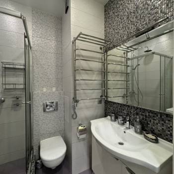 Продается 1-комнатная квартира, 52,7 м²