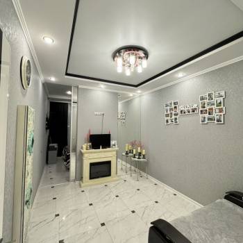 Продается 1-комнатная квартира, 52,7 м²