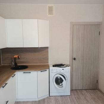 Сдается 1-комнатная квартира, 34 м²